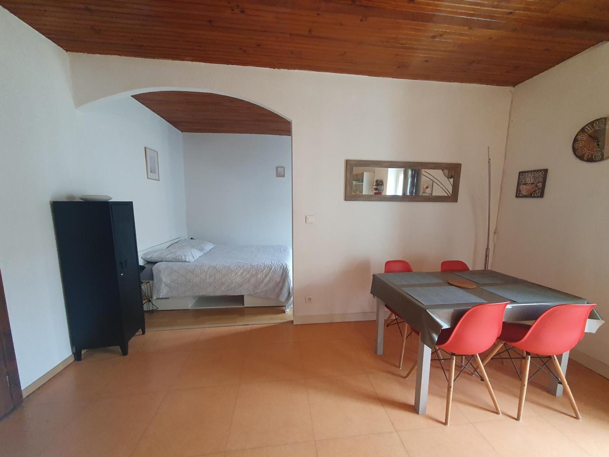 Appartement Meuble Centre Ville 尼翁 外观 照片